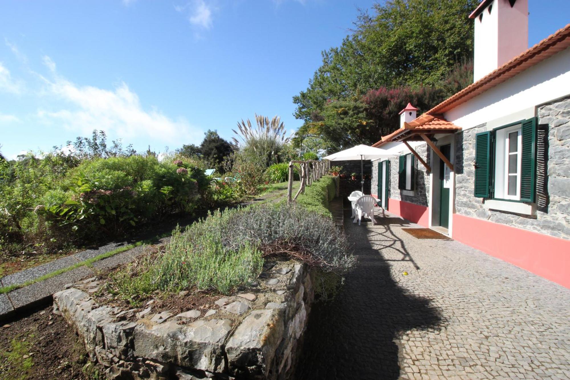 Quinta Faias Country house Camacha (Madeira)